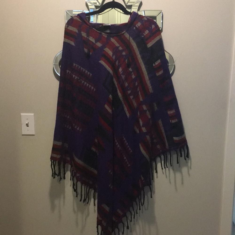Printed Poncho - Wool material / Urban Outfitters - Picture 1 of 2